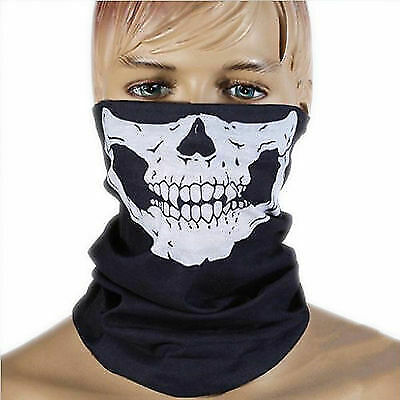 Scaldacollo biker con stampa teschio per protezione moto